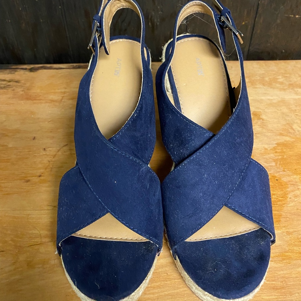 Navy Wedges